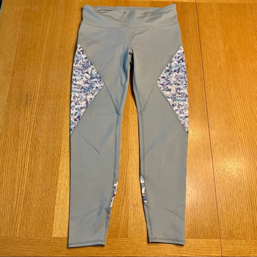 Gap Fit Blackout Leggings